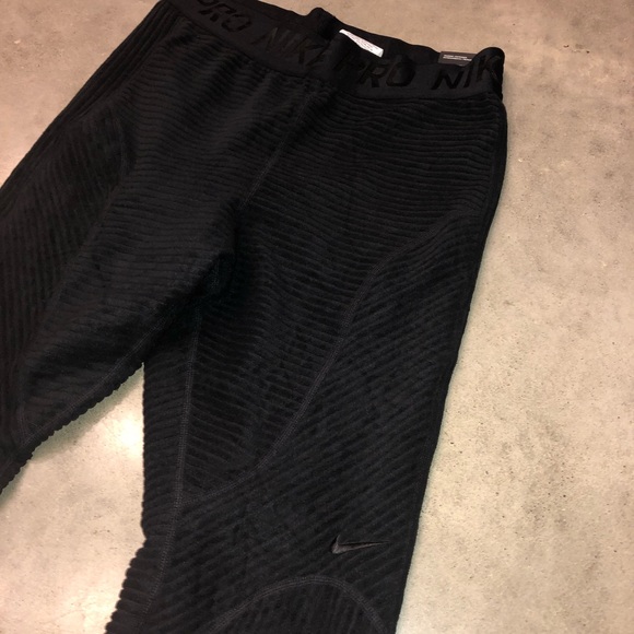 Nike pro hyper warm fleece leggings/tights women’s size medium - Picture 2 of 8